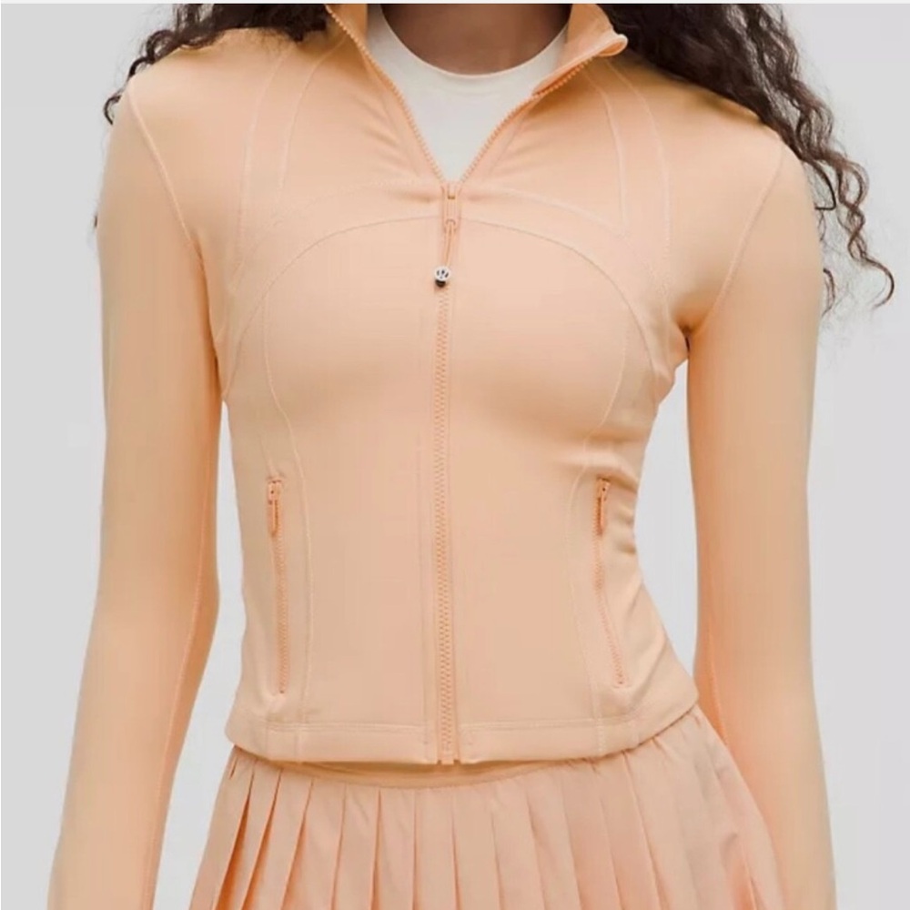 Lululemon rock melon cropped define jacket size 4